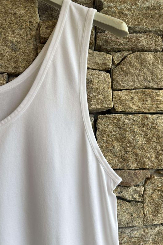 Seamless Smoothing Vest Pack White